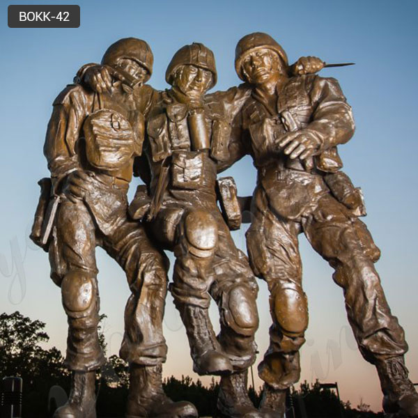 Famous Flight Fallen Soldier Battle Cross War Memorial Bronze Statue for Sale